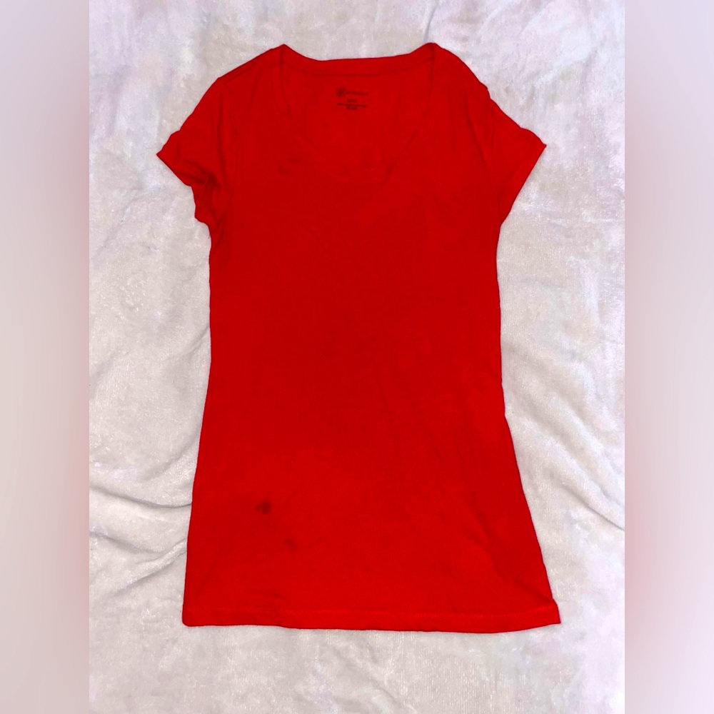 No Boundaries red tshirt
